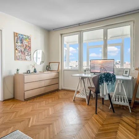 Muse On Victoriei Apartman